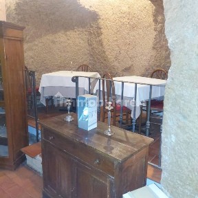 Negozio all'asta via Zuccarelli 42, Pitigliano