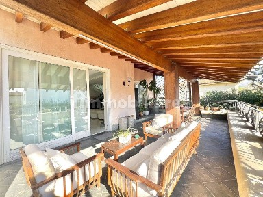 Villa unifamiliare via Don Minzoni 23, Lido di Camaiore, Camaiore