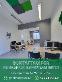 Locale commerciale in Vendita