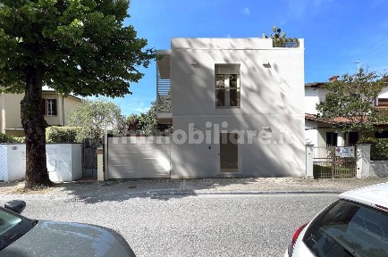 Villa unifamiliare via Balilla, Centro, Forte dei Marmi