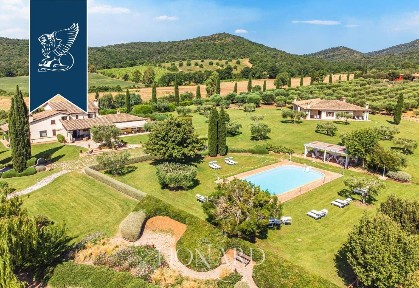 Agriturismo in Vendita