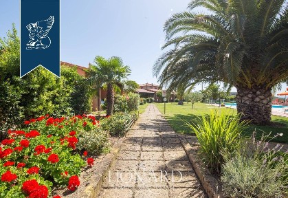 Agriturismo in Vendita