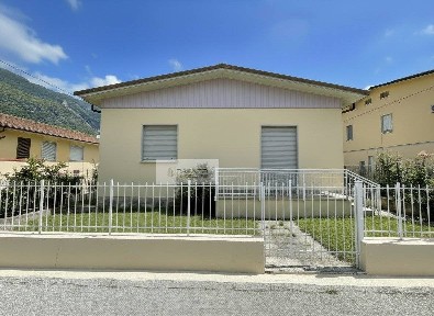 Villa unifamiliare via Fonda 5A, Camaiore Paese, Camaiore