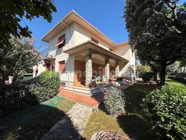 Villa bifamiliare 425 m², Rosignano Solvay, Rosignano Marittimo
