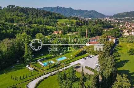Villa unifamiliare via dei Cocciorini, Camaiore Paese, Camaiore