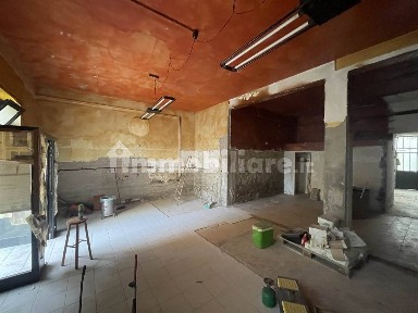 Laboratorio in Vendita