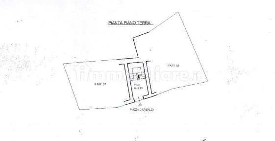 Locale commerciale in Vendita