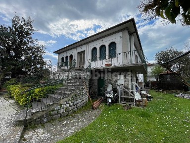 Villa unifamiliare via della Carraia 57, Capezzano Pianore, Camaiore