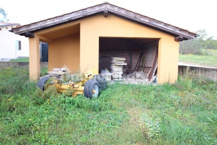 Porcari, Via Romana Ovest, 7