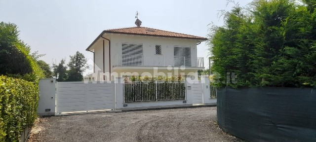 Villa unifamiliare, nuova, 360 m², Pietrasanta
