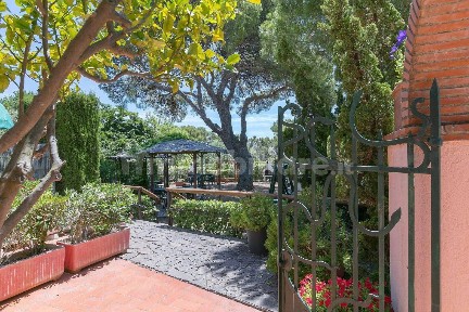 Appartamento in villa via Solferino 30, Castiglioncello, Rosignano Marittimo