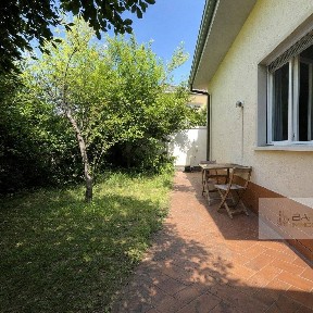 Villa unifamiliare via Giovan Battista Pergolesi, Lido di Camaiore, Camaiore