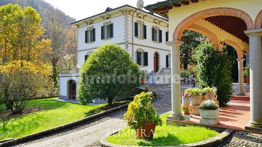 Villa unifamiliare via Contessa Casalini, Centro, Bagni di Lucca