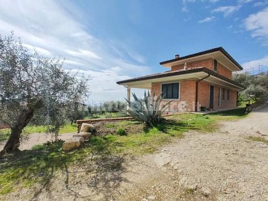 Villa unifamiliare Corsanico No Number, Bargecchia, Corsanico, Massarosa