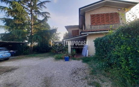 Villa unifamiliare via Sarzanese Nord, Piano di Mommio, Massarosa
