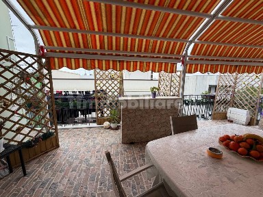 Attico ottimo stato, 128 m², Modugno