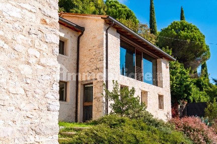 Villa unifamiliare, ottimo stato, 264 m², Bassano del Grappa