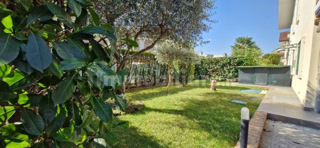 Villa bifamiliare, ottimo stato, 276 m², Centro, Quinto Vicentino
