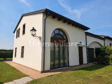 Villa plurifamiliare Stradella Degli Zocca, Saviabona, Vicenza