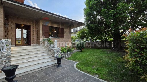 Villa unifamiliare, ottimo stato, 456 m², Caldogno Rettorgole Cresole, Caldogno