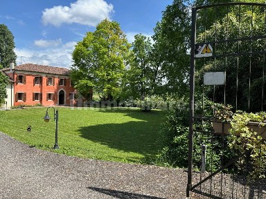Villa unifamiliare via Ponte, Lisiera, Bolzano Vicentino