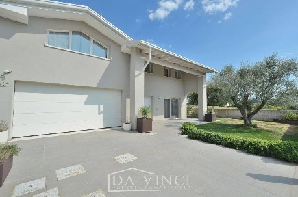 Villa unifamiliare via Pigna, Centro, Rosà