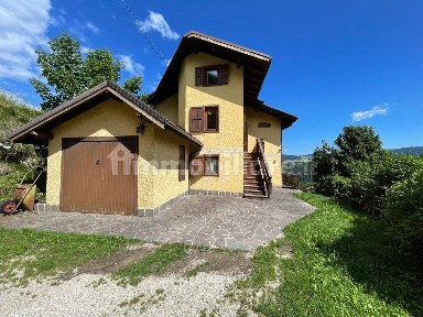 Villa unifamiliare via Laitlen, 54, Centro, Roana