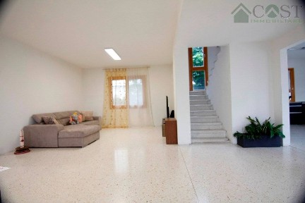 Villa unifamiliare via della Repubblica 58, Centro, Dueville