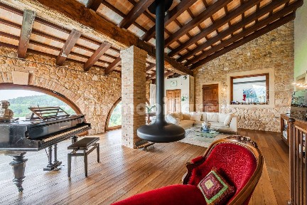 Villa unifamiliare via Castello 21, Villaga