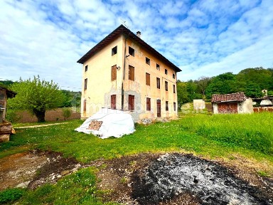 Vicenza, Gogna, Via Ferdinando Maria Mantovani, 23