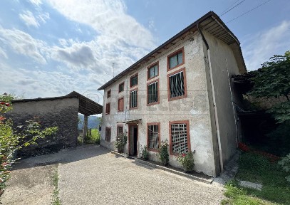 Villa unifamiliare via Grande, Cornedo Vicentino