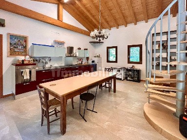 Villa unifamiliare via Montessoro, 2, Altavilla Vicentina
