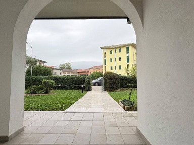 Villa bifamiliare via Guglielmo Marconi, Centro, Monticello Conte Otto