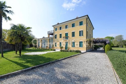 Villa unifamiliare via Ca' Minotto 53, Centro, Rosà