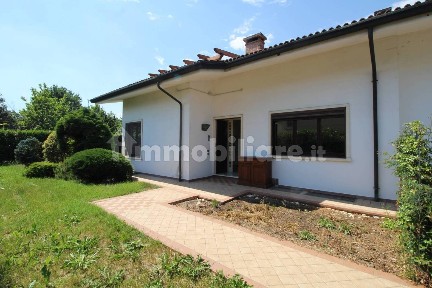 Villa unifamiliare via dei Platani 7/A, Centro, Arzignano