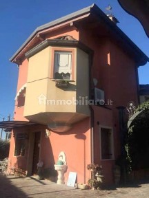 Grisignano di Zocco, Via 4 Novembre, 21