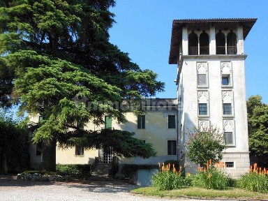 Villa unifamiliare via Tombolea, Centro, Longare