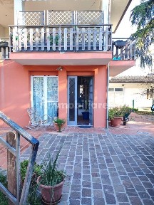 Villa unifamiliare via Giacomo Zanella 1, Centro, Agugliaro