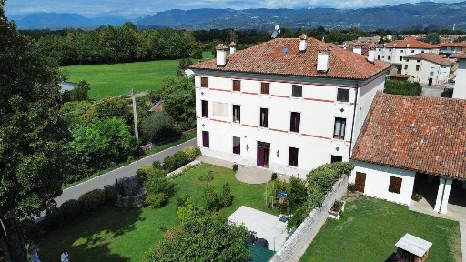 Appartamento in villa via Risorgimento 24, Tezze, Tezze sul Brenta