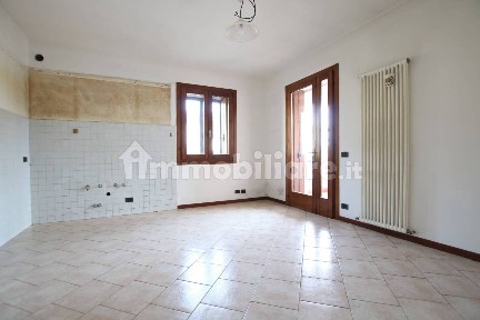 Villa bifamiliare, buono stato, 122 m², Arcugnano Torri, Arcugnano