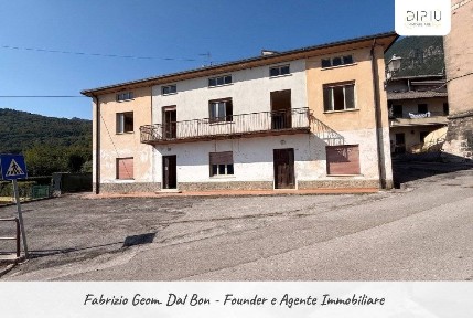Villa unifamiliare via Sant'Ubaldo, 45, Velo, Velo d'Astico