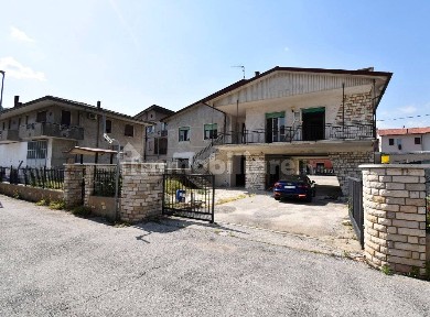 Villa unifamiliare via trieste 20, Centro, Chiampo