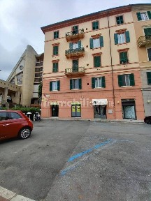 Savona, Via Luigi Corsi
