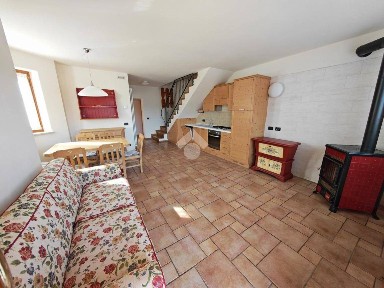 Villa bifamiliare via villaggio madonnina, Sculazzon, Roana