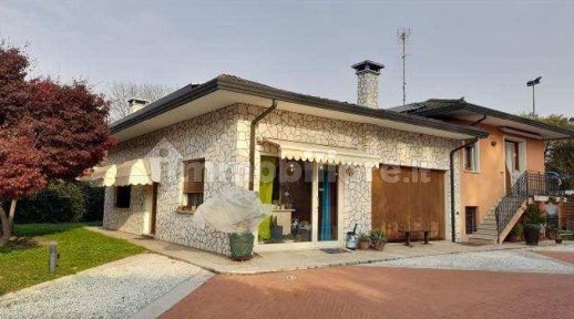 Villa all'asta via Roma 12, Montegaldella
