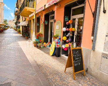 Alimentari - Gastronomia in Vendita