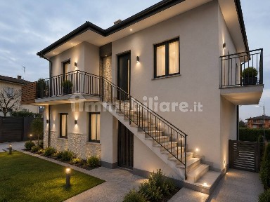 Villa bifamiliare via Verona, Centro, Torri di Quartesolo