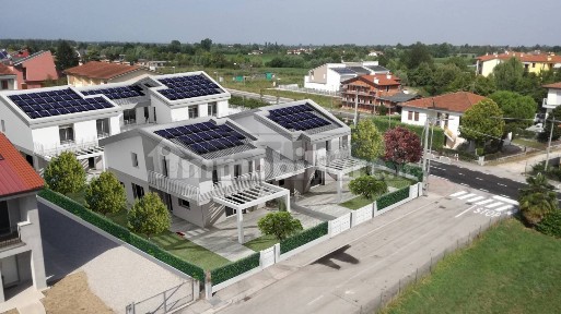 Villa bifamiliare via Marosticana 15, Centro, Bolzano Vicentino