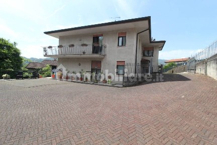 Villa bifamiliare via G. G. Trissino, Centro, Cornedo Vicentino