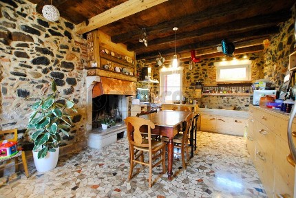 Villa unifamiliare piazza Roma 36, Centro, Brogliano